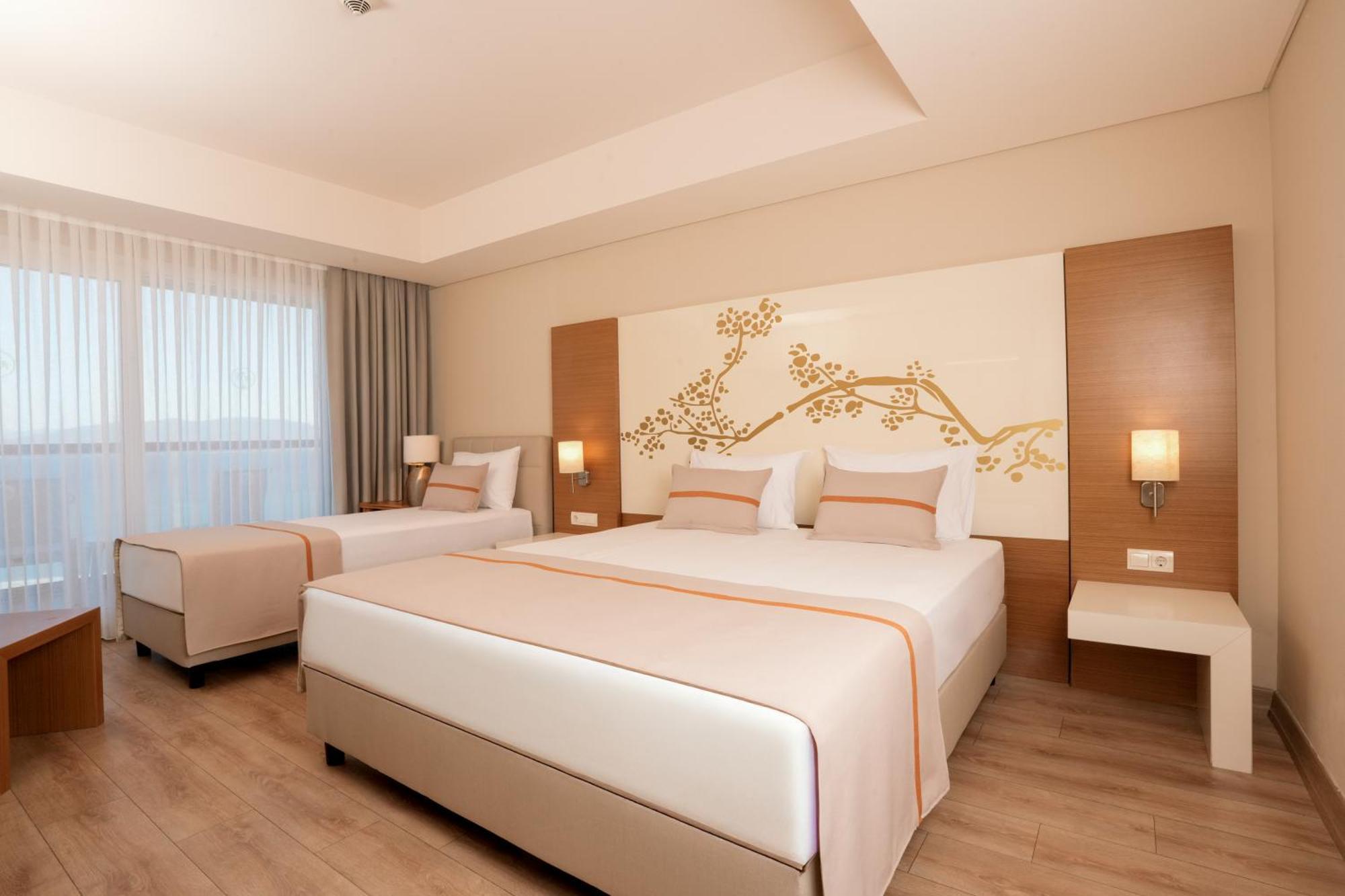 Venosa Beach Resort & Spa Дидим Екстериор снимка